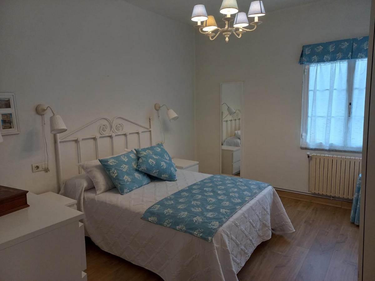 Casita De Abaixo Apartment Ribadeo Luaran gambar