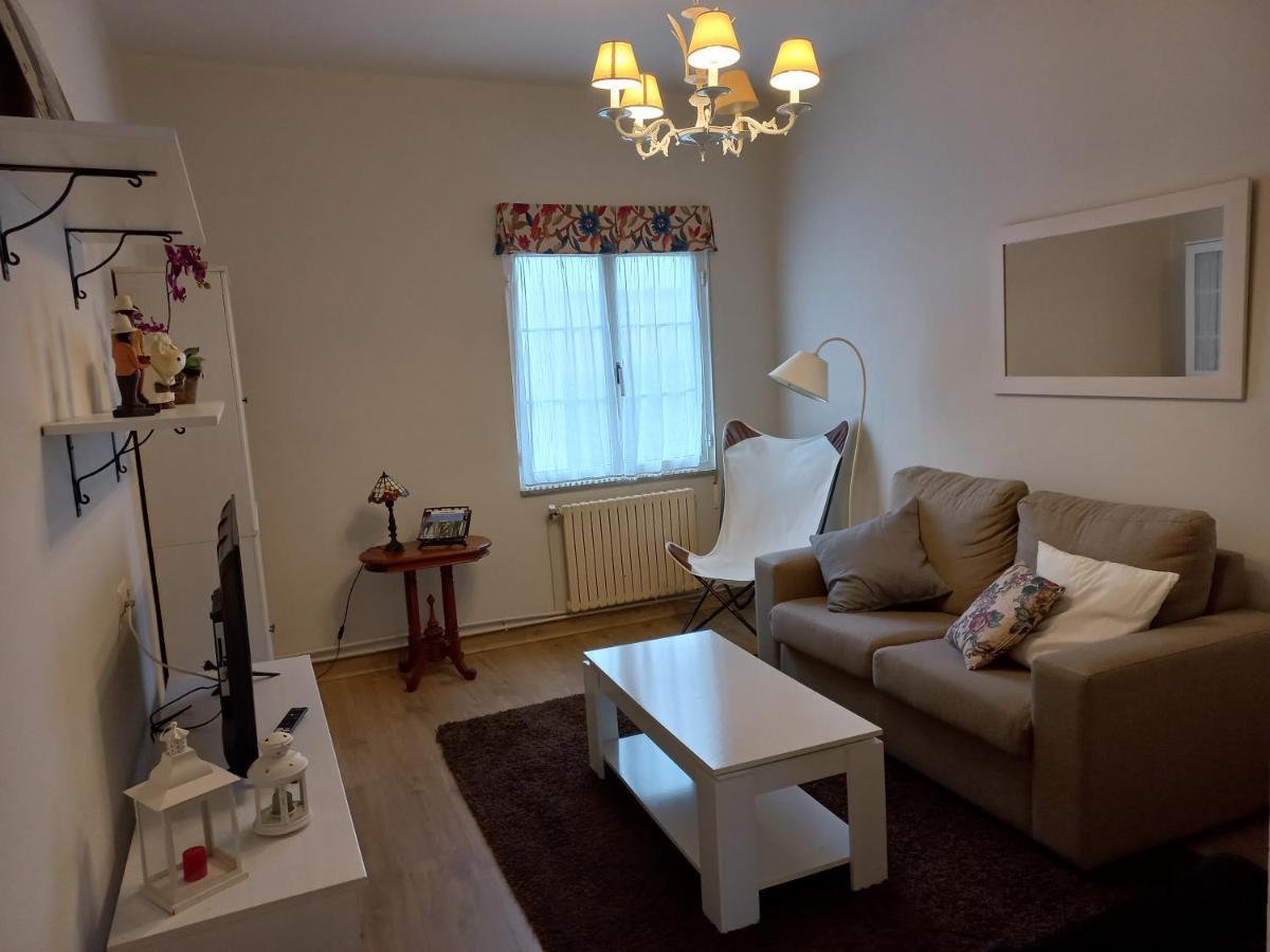 Casita De Abaixo Apartment Ribadeo Luaran gambar