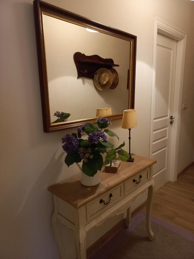 Casita De Abaixo Apartment Ribadeo Luaran gambar